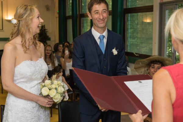 Mariage éclats de rire mariage